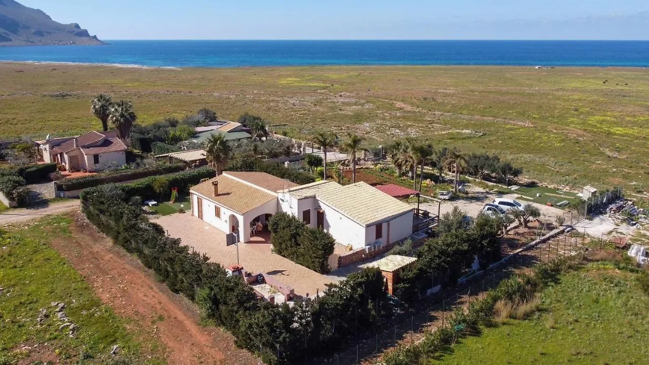 度假居 Villa Mafaradda A Pochi Passi Dal Mare 库斯托纳奇