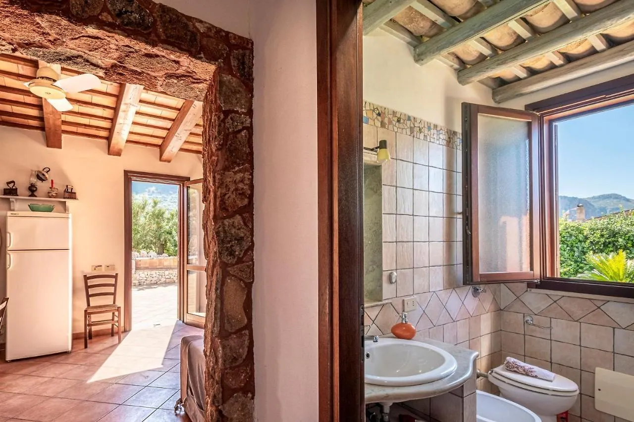 度假居 Villa Mafaradda A Pochi Passi Dal Mare 库斯托纳奇