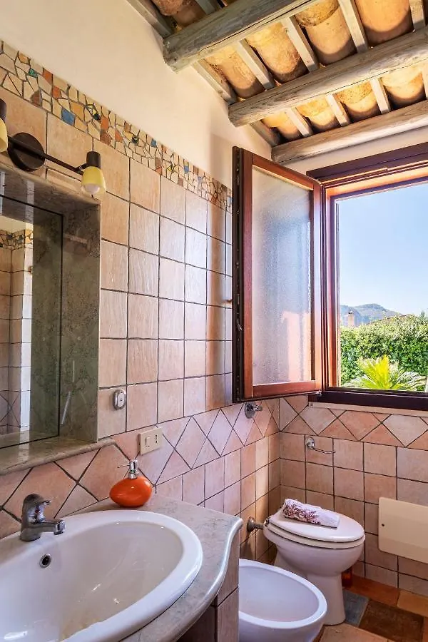 Villa Mafaradda a pochi passi dal Mare Custonaci 0*,