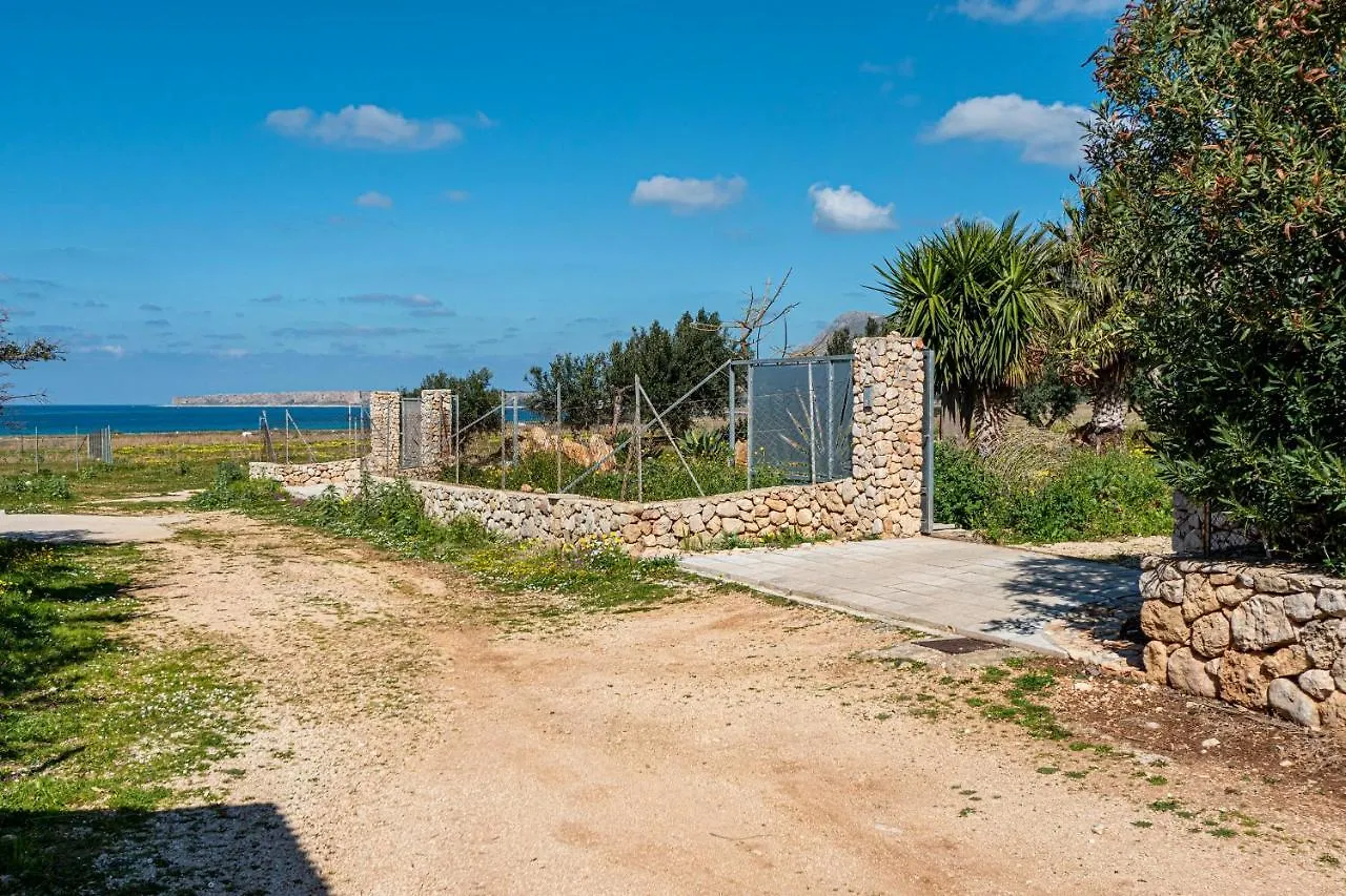 Villa Mafaradda a pochi passi dal Mare Custonaci Italia