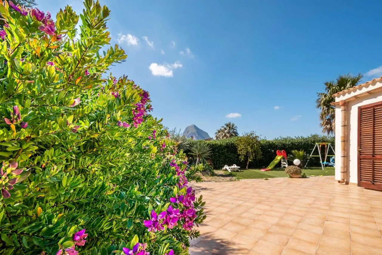Villa Mafaradda a pochi passi dal Mare Custonaci Casa vacanze